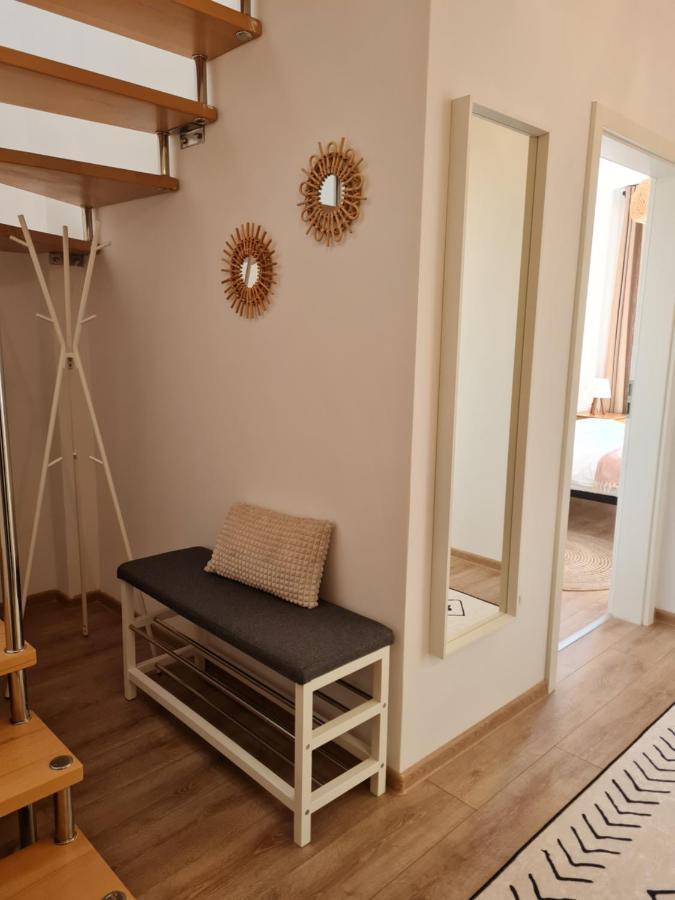 Jasmine Residence New Duplex Apartment Brasov Luaran gambar